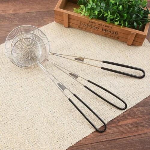 Food Frying Spoon Stainless Steel Spider Strainer Kitchen Wire Skimmer Spoon Wire Skimmer Ladle With Silicone Handle