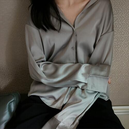 Spring and Autumn Womens Sexy Shirt Long Sleeve Loose Lapel Office Shirt Mercerized Forged Top Urban Casual Shirt