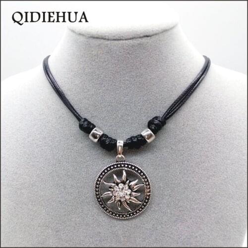 QIDIEHUA Women's Leather Chokers