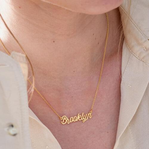 Fashion Custom Stainless Steel Name Necklaces for Women Personalized Letter Gold Choker Necklace Minimalist Elegant Jewelry