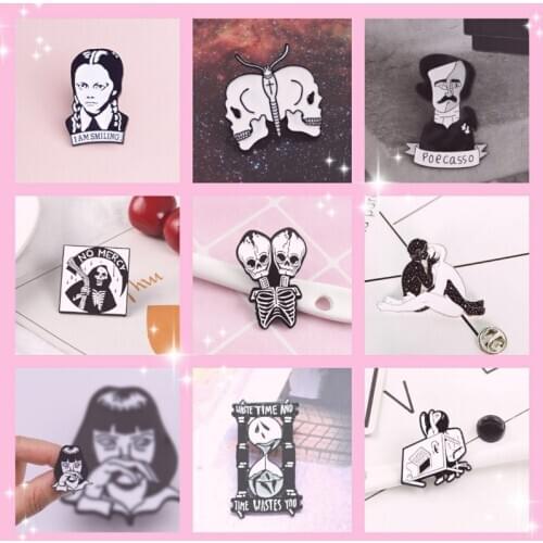 Character Avatar Skull Skeleton Enamel pin White Brooch Bag Clothes Lapel Pin Sasha Away Badge Cartoon Jewelry Gift For People