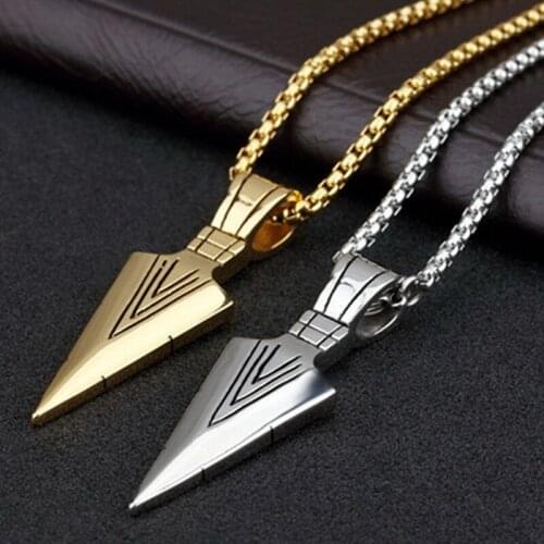 Personality Fashion Punk Striking Mens Vintage Spearhead Arrowhead Pendant Necklace for Men Stainless Steel Chocker