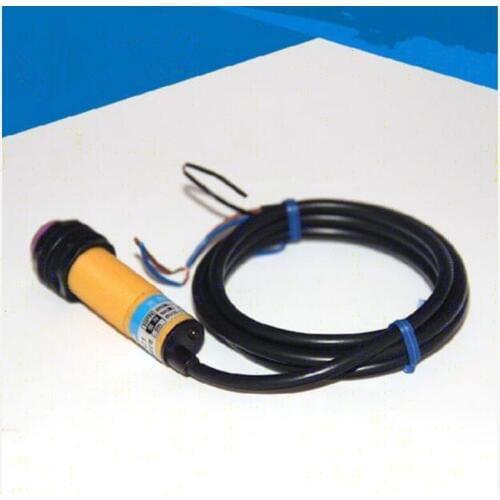 E3F-DS10P12 PNP DC four-wire NO+NC diffe type photoelectric switch