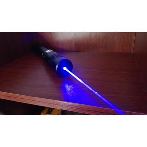 SUPER High Blue laser 450nm 3.5W laser torch/focusable/safe lock /Burning fast/using Nichia 3.5W blue laser diode