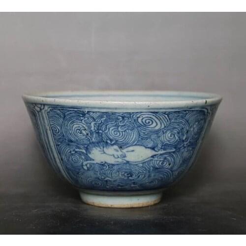 CHINESE OLD BLUE AND WHITE SEA WATER DEER GRAIN PATTERN PORCELAIN BOWL