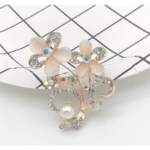 Jewelry Accessories Rose Pearl High-end Crystal Flower Female Brooch Gifts for Women Fashion