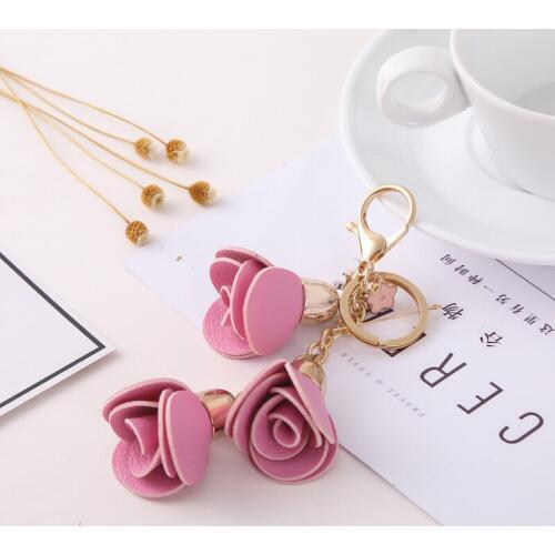 Leather Camellia Flower Keychain Bag Pendant Car Key Ring for Women Bag Charm Trinket Accessory Key Ring Holder EH879
