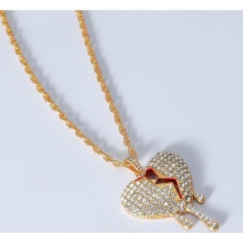 Fashion Women Rhinestone Love Heart Necklace Clavicle Chain Pendant Jewelry Gift