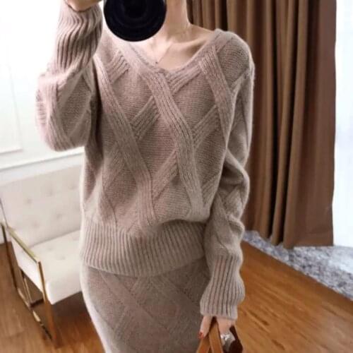 New Autumn And Winter Women Pure Cashmere Sweater Female V Neck Thick Sweater Pullover Knit Skirt Two Piece Set