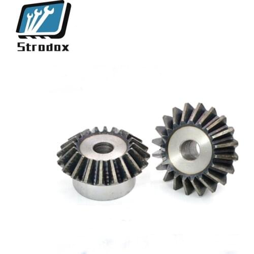 2 pcs Bevel gear 4 mold 15 teeth -30 teeth 90 degree 1:1 transmission ratio 45# Steel tapered wheel pinion pilot bore bevel gear