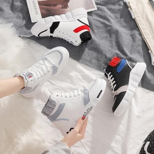 New Fashion Womens Shoes Autumn High Upper Small White Shoes Students Running Shoes Versatile Leisure Sports Shoes Women Shoes