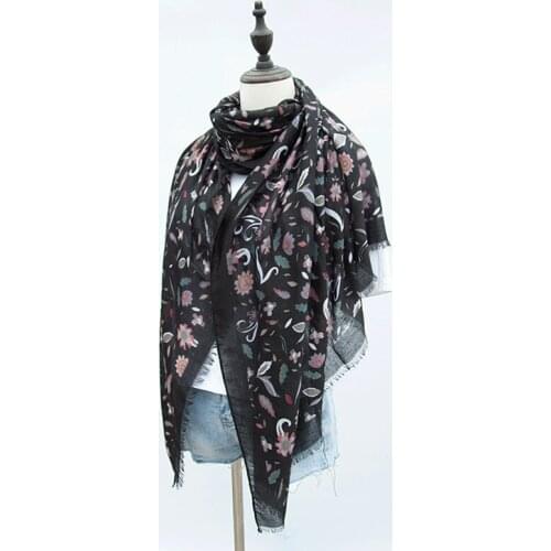 Hot sale new viscose print floral cashew nuts women scarf/scarves fashion shawls bandana warps 10pcs/lot free shipping