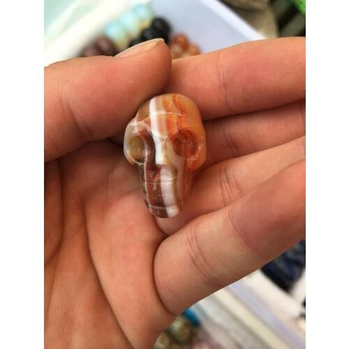 Natural crystal agate carved crystal skull, skull pendant jewelry for lovers