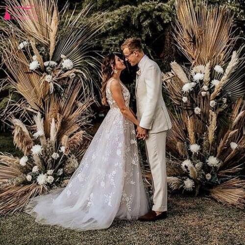 Bohemian Wedding Dress V Neck A Line Lace Long Sleeve Bohemian Bridal Gown Elegant Bride Dress TB1387