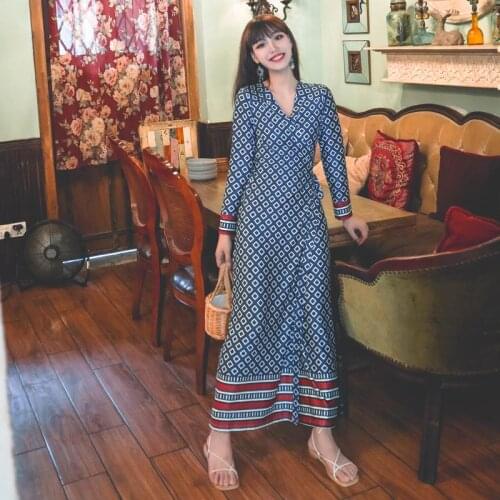 Film blue v-neck long-sleeve national storm Bohemia dress printing a chip wrap dress length