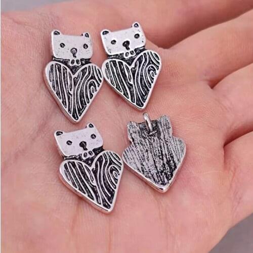 Hzew 5pcs cute beaver pendant charms beaver heart charm gift jewellery for women