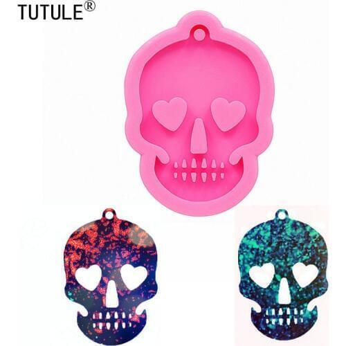Shiny ghost head skull keychain mold,Skull keychain chocolate cookie fondant aromatherapy plaster car hanging silicone mould