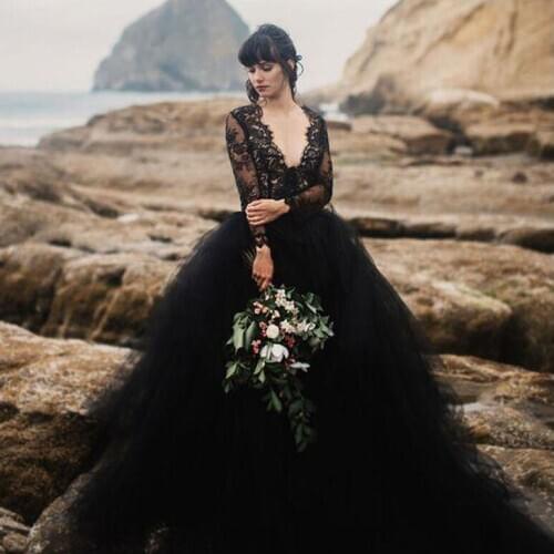 Thinyfull Vintage Black Ball Gown Wedding Dresses A Line V Neck Bride Dresses Tulle Long Sleeve Lace Appliques Vestido De Novia