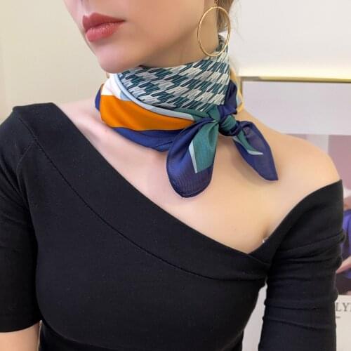 2021 new style silk scarf small square scarf fashion women 70cm twill color matching scarf printing gift custom scarf