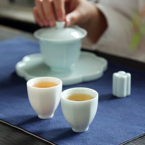 White Jade Porcelain Celadon Kung Fu Ceramic Tea Cup Chinese Ceramic Whiteware Teacup Master Cup Single Cup Ceremonial Cup