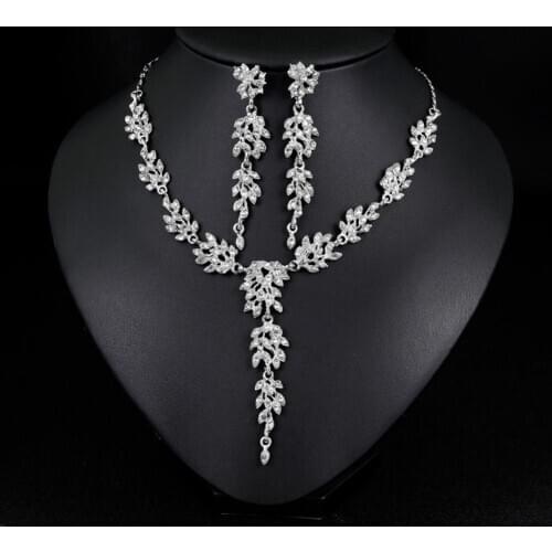 Classic Fashion Sieraden Leaf Rhinestones Christmas Necklace Earrings Women Bride Wedding Jewelry Sets Gifts For New Year
