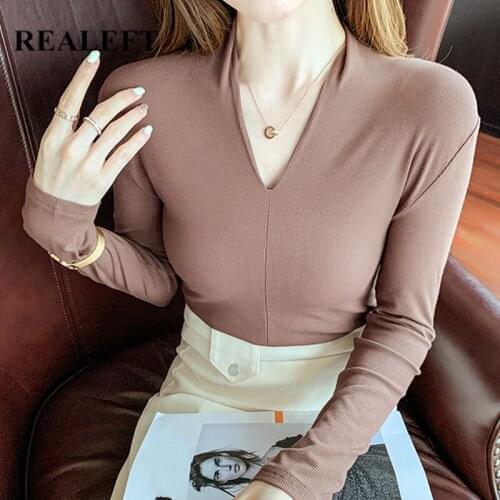 REALEFT 2021 New Autumn Winter Knitting Bottoming Womens T-Shirts Long Sleeve V-Neck Knitwear Shirts Solid Female Slim Tops