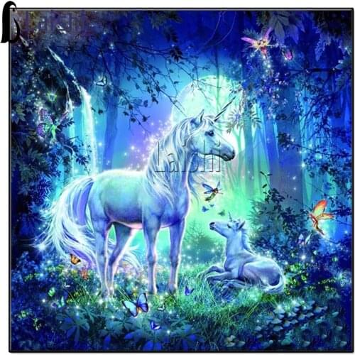 New Full Diamond Mosaic Cross Stitch animal 5D Diamond Painting Unicorns In Dream forest Needlework Diamond Embroidery decor