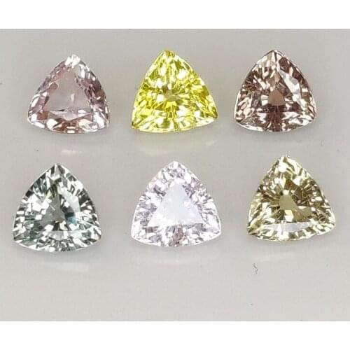Trillion cut multicolor Ceylon sapphire 3.9-4.1mm 1ct