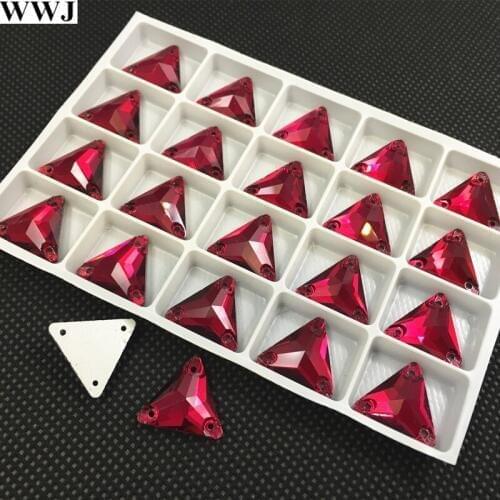 New 30Pcs 16mm Fuchsia Color Triangle Shape Glass Sew On Stone Flatback 3 Holes Sewing Rhinestones Jewelry Beads