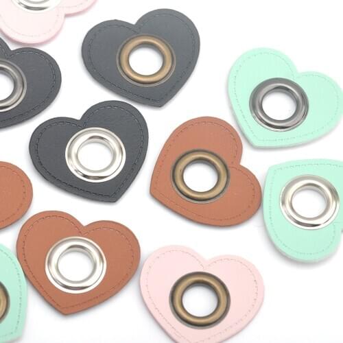 30pcs/lot big HEART PU leather sew on Badges patch labels + inner 12mm metal brass eyelets grommets free ship blackbrow/pinkmint