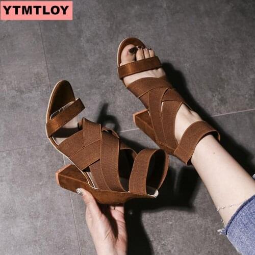 2019 ladies summer hollow artificial leather rhinestones thick heel shoes zipper sandals thick with womens shoes code 34-43