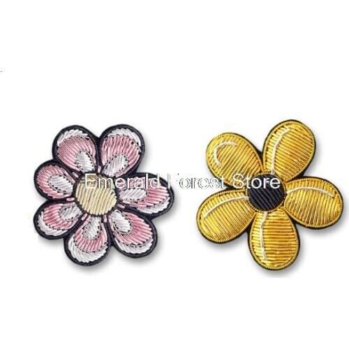 French design Indian silk jewelry hand-embroidered sun flower creative cartoon cute badge