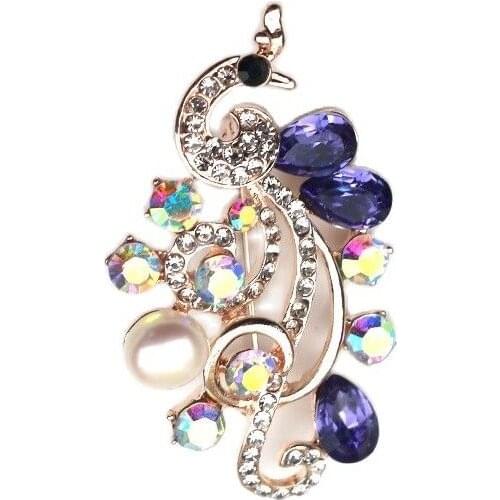 MADALENA SARARA 8-9mm AA Freshwater Pearl Brooch Pin Rhinestone Inlaid Various Flowers Style