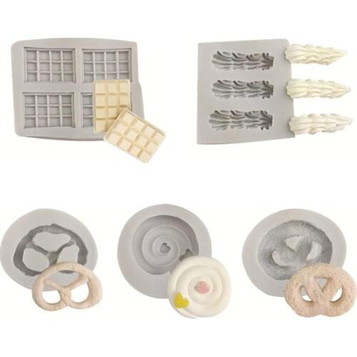 Handmade DIY Cream Flower Baking Mold Baking Cake Decorating Chocolate Silicone Mold Biscuit Aromatherapy Candle Mold