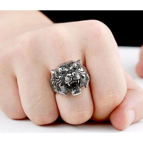 New 2021 Design Gothic Trendy Jewelry Domineering Tiger Head Mens Ring Personality Retro Fashion Rings for Women Wholesale Bulk
