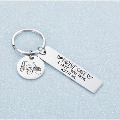Fashion Keychain Drive Safe I Need You Here with Me Keyring Stainless Steel Keychain for Couples Jewelry Gift Key Chain