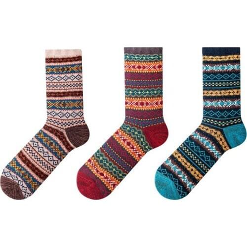 10Pcs Winter Warm Socks Women Flower Knitting Warm Ankle Sock 2020 New Bohemian Boots Socks for Women