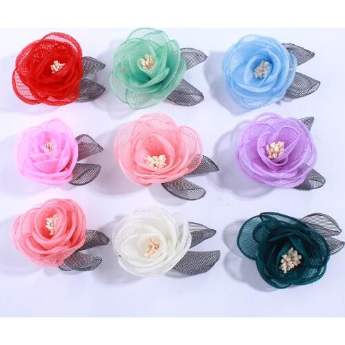 60PCS 5CM Newborn Burned Satin Fabric Flowers With Stamen Silk Flower With Leaf For Headbands Accessories