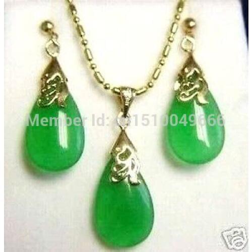 Hot sale FREE SHIP>>>>fine Jewelry Natural green jade pendant necklace earring set