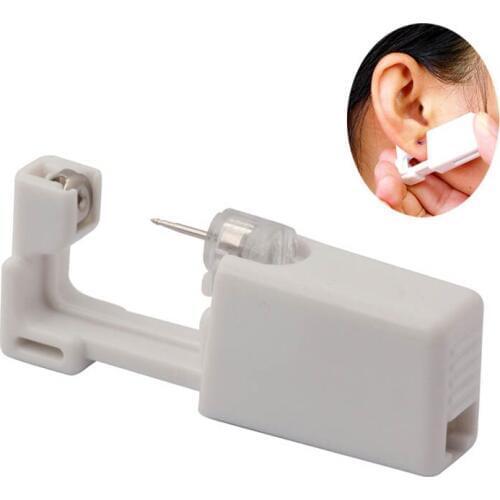 Newly Disposable Sterile Body Piercing Tool Kit for Ear Nose Lip Safety With Earrings