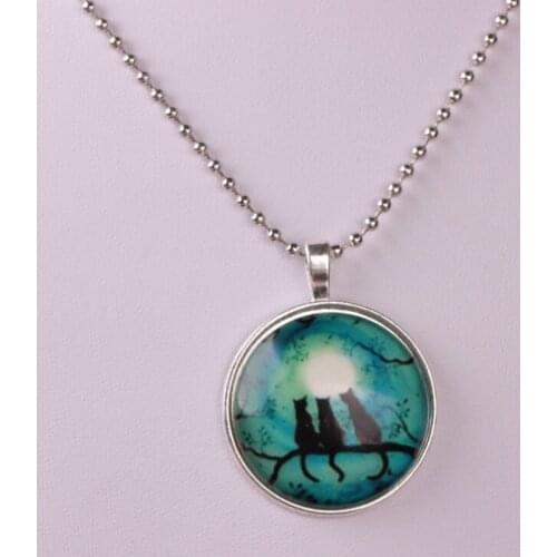 Luminous Couple Personality Necklace Glowing InThe Dark fashion Halloween Horror Skeleton Pendant Necklack Fashion Bead Jewelry
