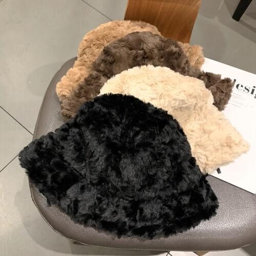 Womens Hat Winter Fur Bucket Cute And Warm Caps Hunting Fishing Hat Basin Chapeau Sun Prevent Gorros
