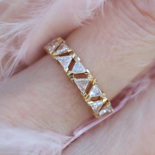 ZHOUYANG Rings For Women Simple Triangle Zircon Light Gold Color Midi Finger Ring Accessories Fashion Jewelry Wholesale R196