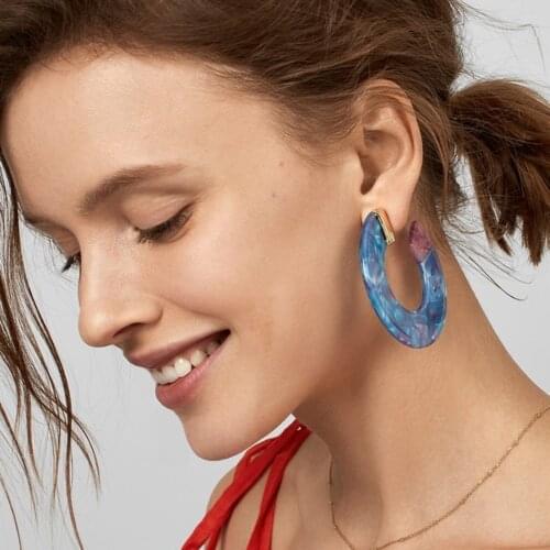 2020 New Fashion Acrylic Hoop Earrings For Women Bohemian Big Round Tortoiseshell Earrings Female Elegant Wedding Jewelry