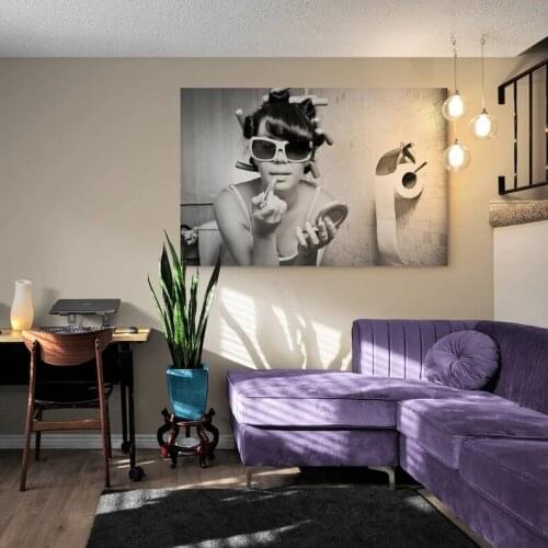 Home Decor Canves Painting Print Fashion Black & White Girly Funny Bathroom Art Girl on the Toilet Lipstick Makeup