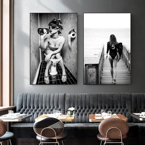 Modern Toilet Sexy Woman Poster Fashion Black White Roll Paper Painting DecorCanvas Prints Bar Girl Drinking Bathroom Picture