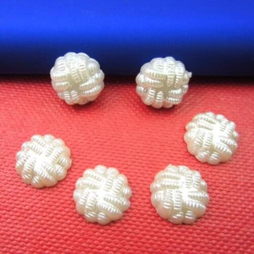 New Arrival 50Pcs 13mm Flower Shape Imitation Pearls Half Round Flatback Beads Wedding Cards Embellishments DIY Decoration