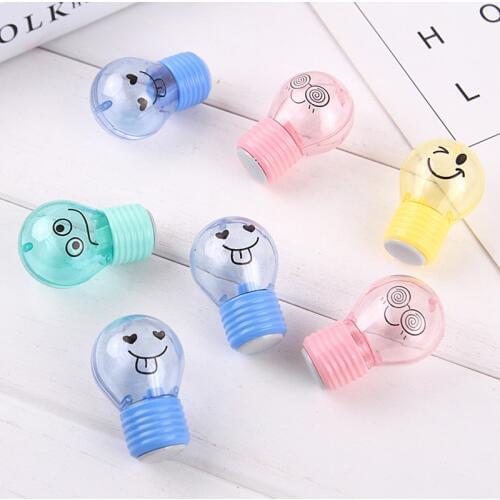 4 pcs new light bulb pencil sharpener, childrens plastic pencil sharpener, lovely gift, stationery, learning supplies