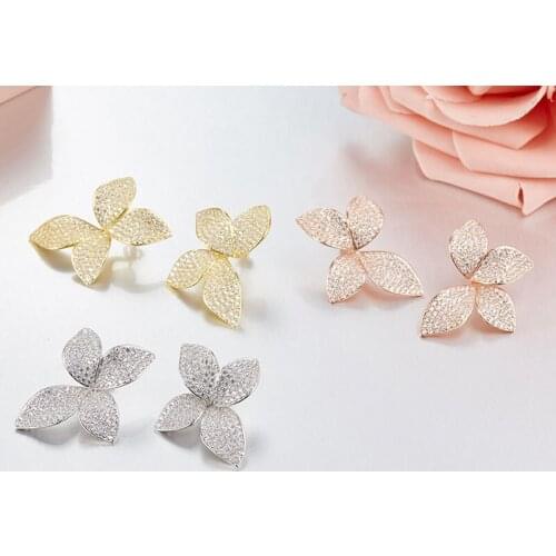 SOELLE 925 Sterling Silver Stud Earrings Luxury Flower Petal Super Shiny Full AAA Cubic Zirconia Women Engagement Party Jewelry