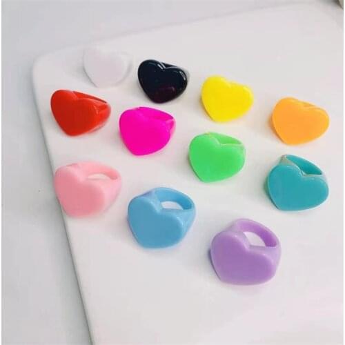 New Sweet Charm Colorful Resin Heart Resin Acrylic Finger Rings For Women Girls Simple Summer party Jewelry Gifts